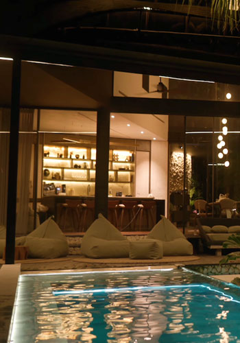 UNDERWATER LIGHTING